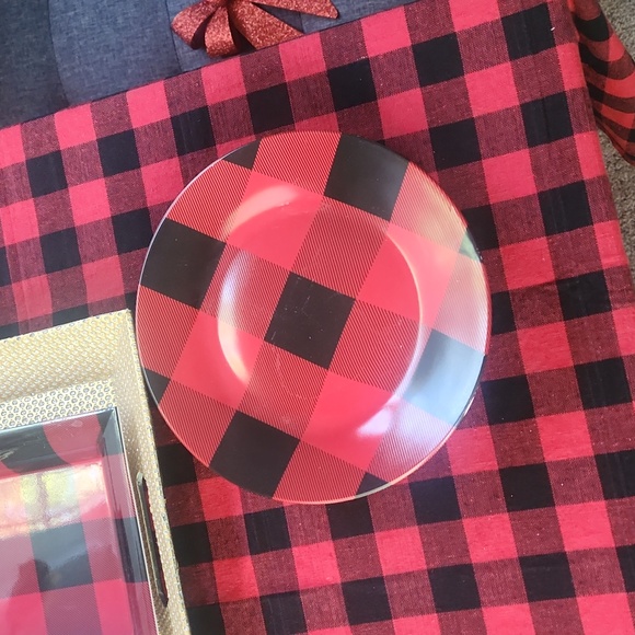 Buffalo Check Christmas Decor (8 items) - Picture 14 of 15